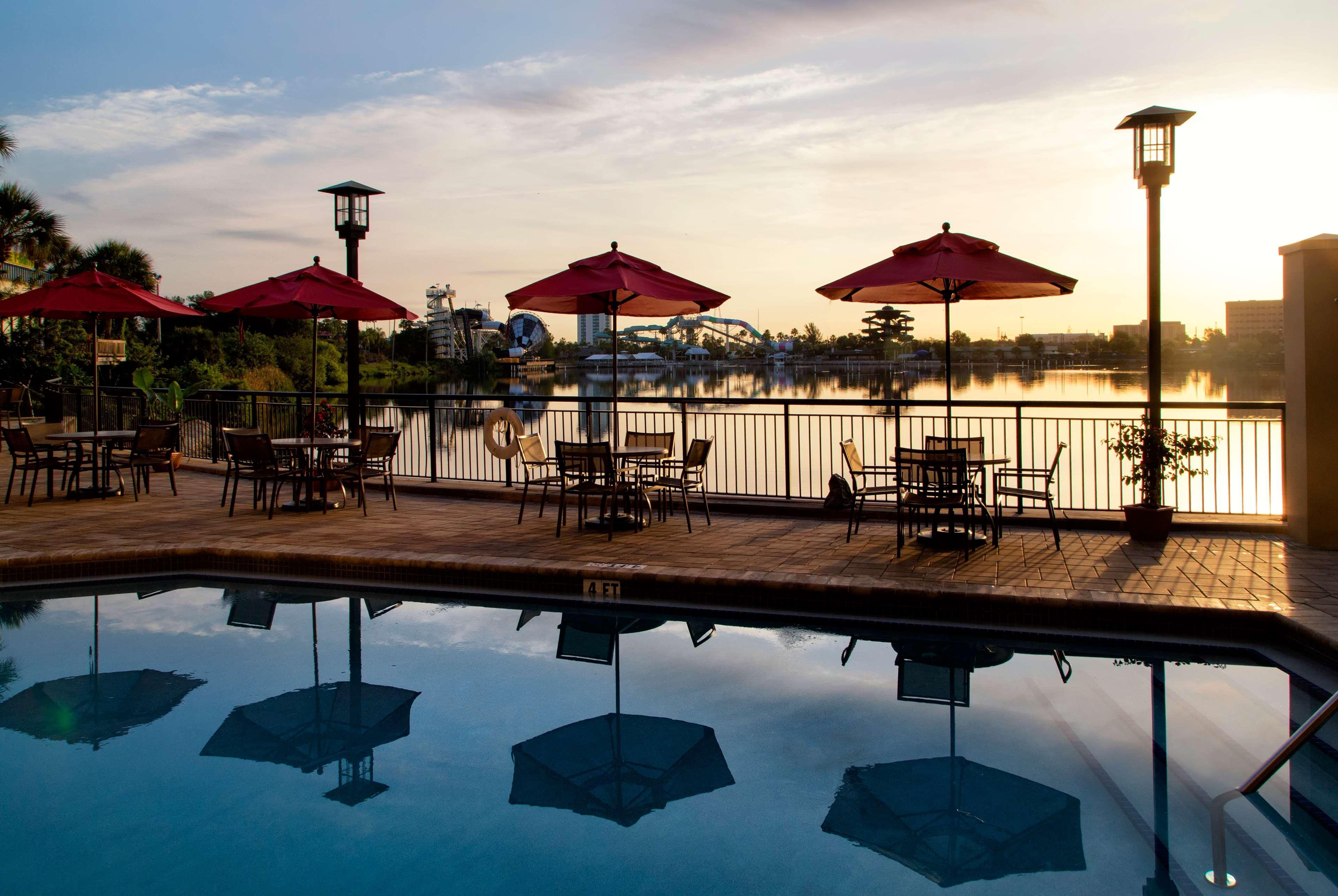 Ramada Plaza By Wyndham Orlando Resort & Suites Intl Drive Luaran gambar