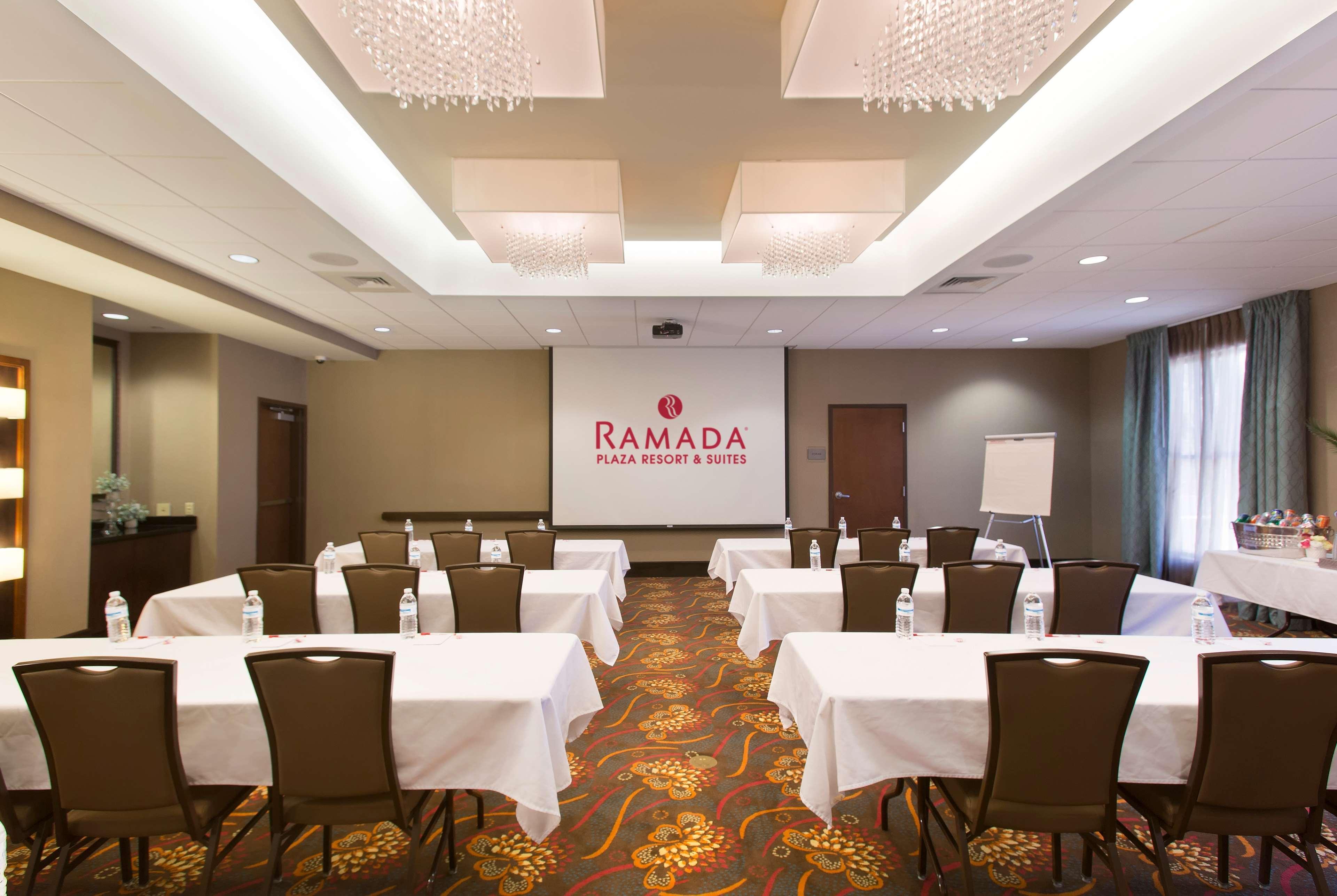Ramada Plaza By Wyndham Orlando Resort & Suites Intl Drive Luaran gambar